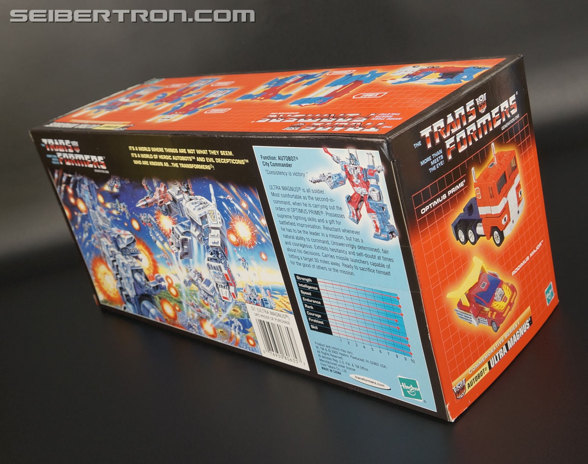 Transformers G1 Commemorative Series Ultra Magnus (Reissue) (Image #8 of 178)