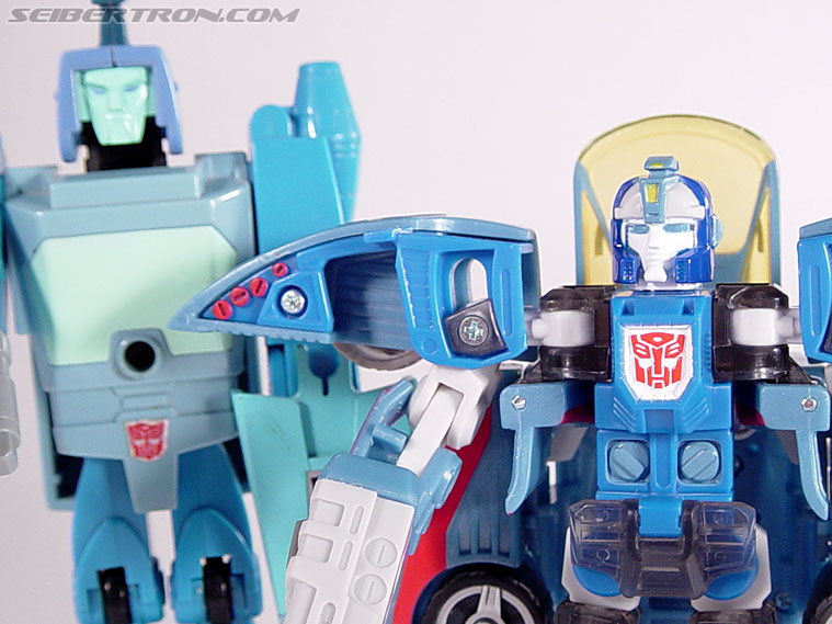 Transformers Cybertron Blurr (Image #102 of 117)