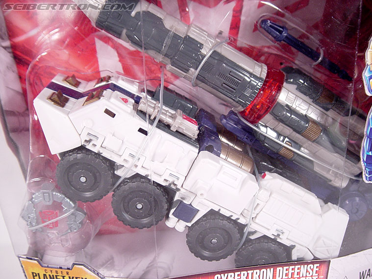 Transformers Cybertron Cybertron Defense Red Alert (First Gunner) (Image #3 of 118)