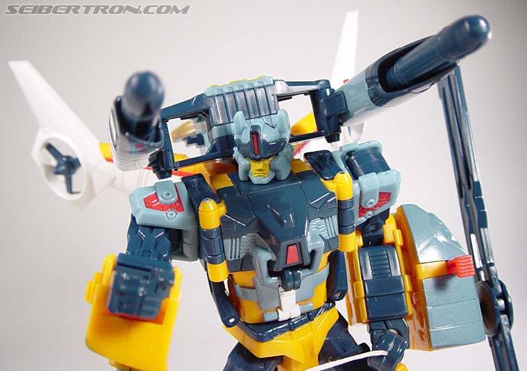 Transformers Cybertron Evac (Live Convoy) (Image #122 of 136)