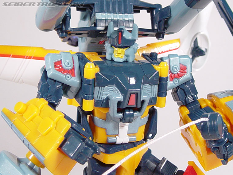 Transformers Cybertron Evac (Live Convoy) (Image #126 of 136)