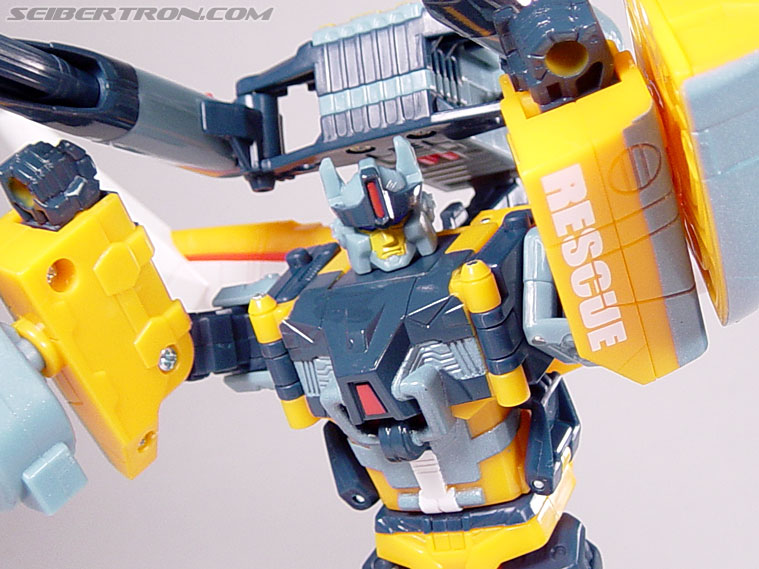 Transformers Cybertron Evac (Live Convoy) (Image #129 of 136)