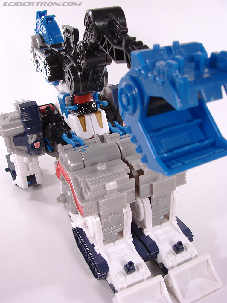 Transformers Cybertron Metroplex (Megalo Convoy) (Image #31 of 192)
