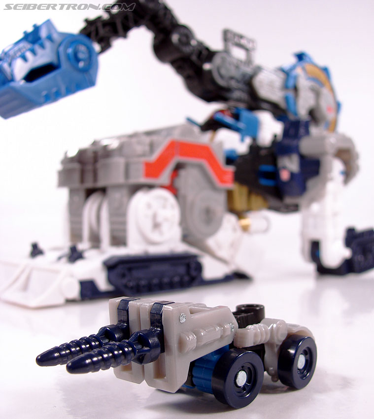 Transformers Cybertron Metroplex (Megalo Convoy) (Image #51 of 192)