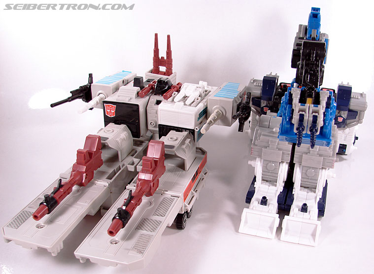 Transformers Cybertron Metroplex (Megalo Convoy) (Image #60 of 192)