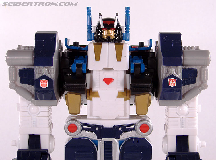 Transformers Cybertron Metroplex (Megalo Convoy) (Image #74 of 192)