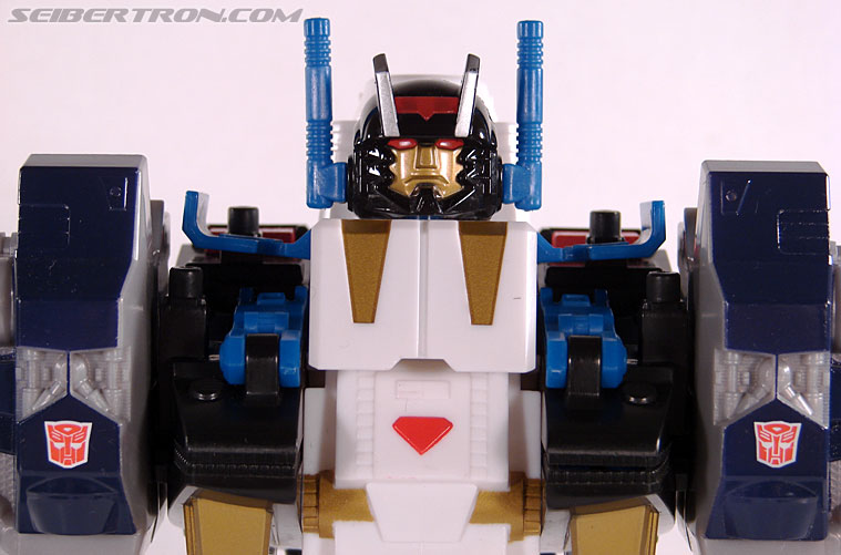 Transformers Cybertron Metroplex (Megalo Convoy) (Image #75 of 192)
