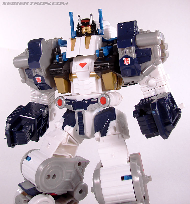 Transformers Cybertron Metroplex (Megalo Convoy) (Image #87 of 192)