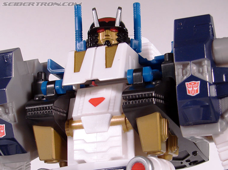 Transformers Cybertron Metroplex (Megalo Convoy) (Image #90 of 192)