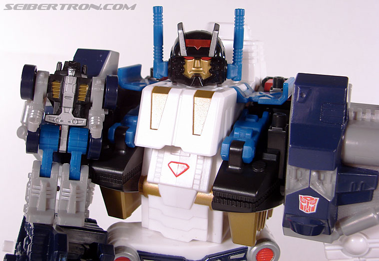 Transformers Cybertron Metroplex (Megalo Convoy) (Image #98 of 192)