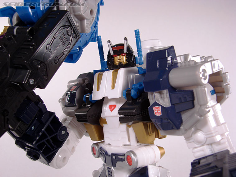 Transformers Cybertron Metroplex (Megalo Convoy) (Image #100 of 192)