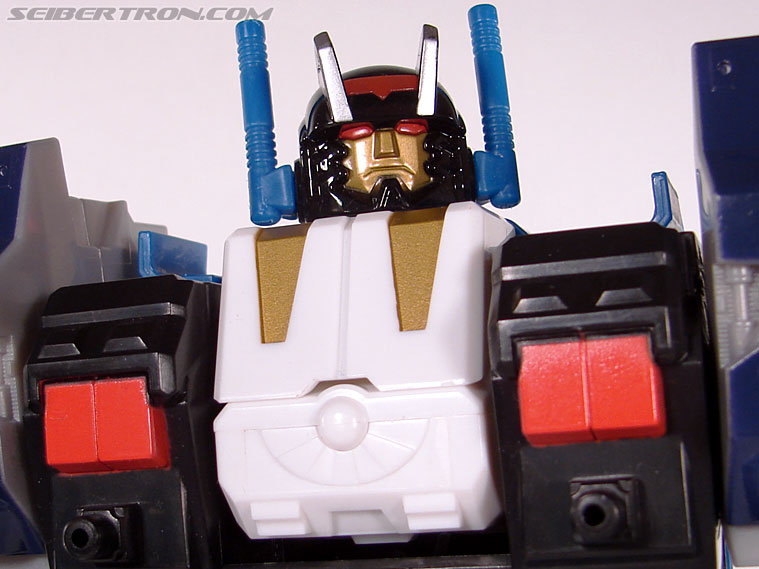 Transformers Cybertron Metroplex (Megalo Convoy) (Image #138 of 192)