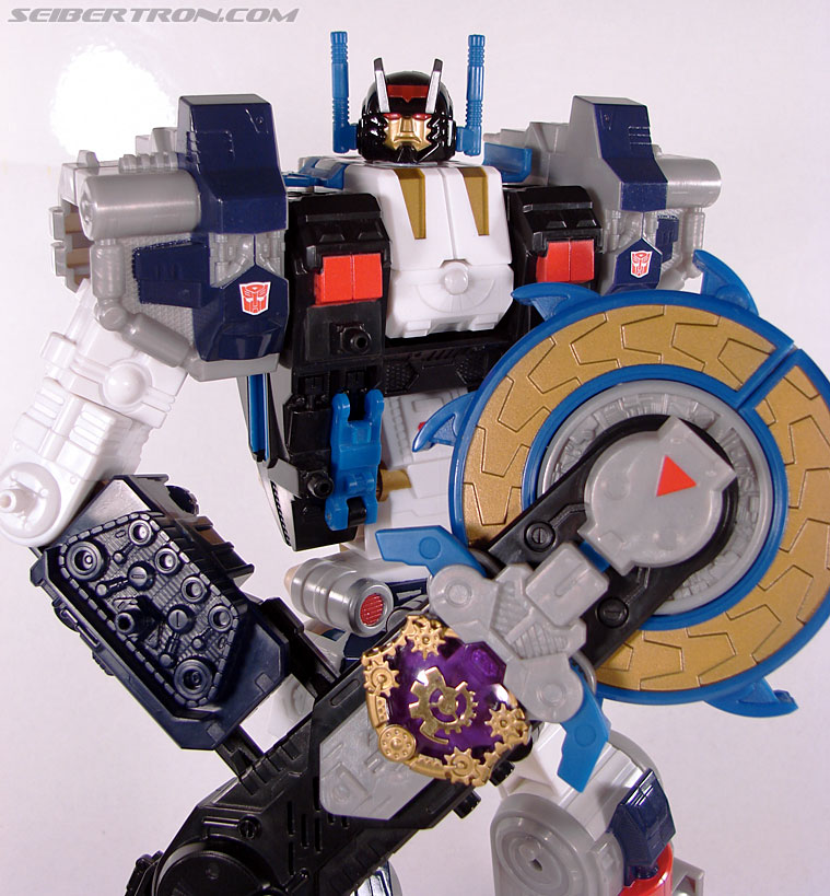 Transformers Cybertron Metroplex (Megalo Convoy) (Image #141 of 192)