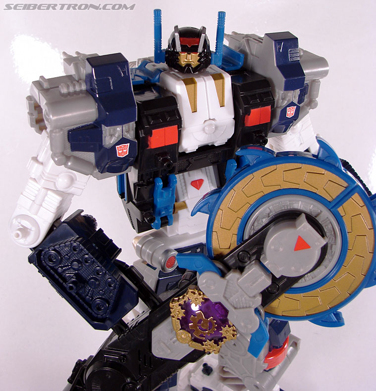 Transformers Cybertron Metroplex (Megalo Convoy) (Image #147 of 192)