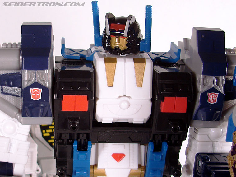Transformers Cybertron Metroplex (Megalo Convoy) (Image #172 of 192)