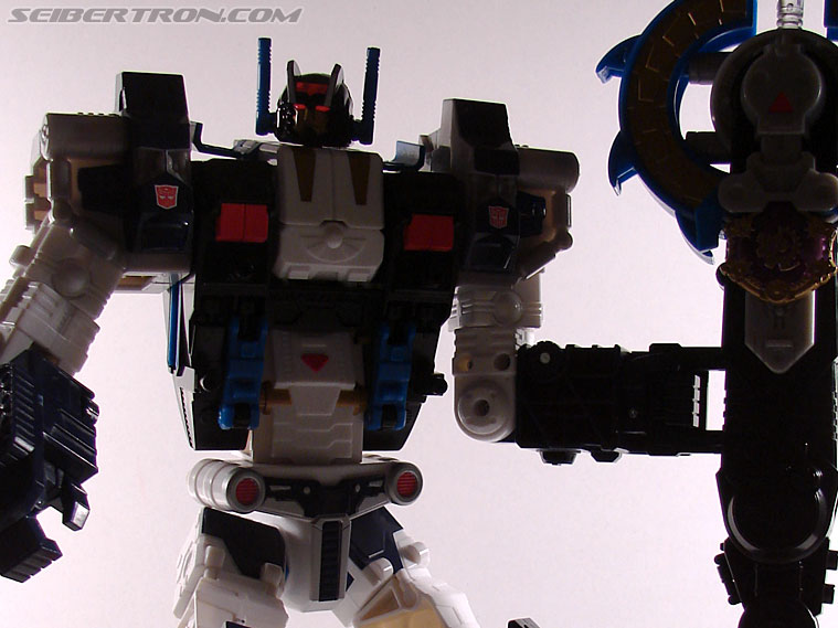 Transformers Cybertron Metroplex (Megalo Convoy) (Image #182 of 192)