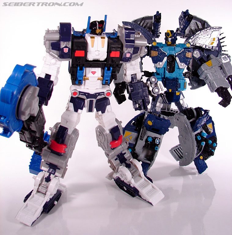 Transformers Cybertron Metroplex (Megalo Convoy) (Image #191 of 192)