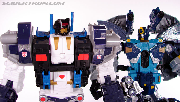 Transformers Cybertron Metroplex (Megalo Convoy) (Image #192 of 192)