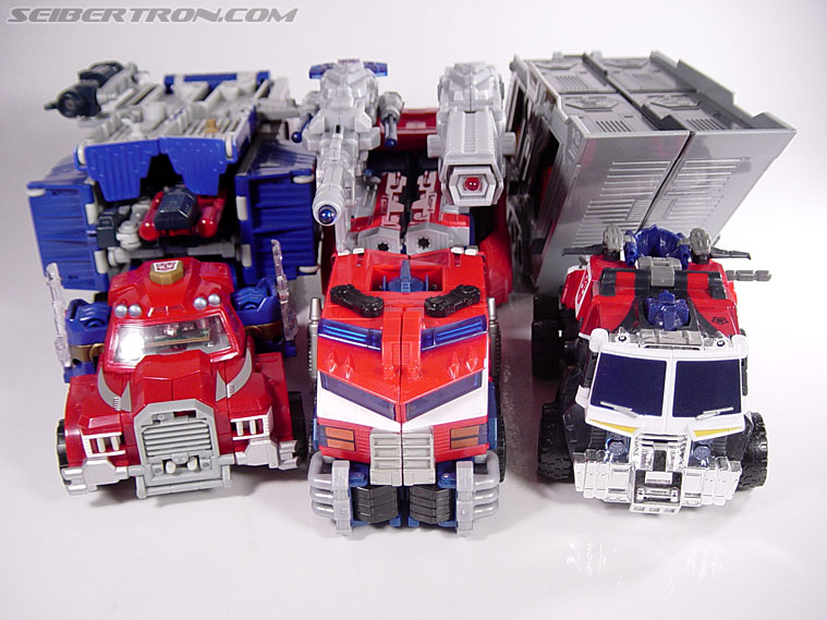 Transformers Cybertron Optimus Prime (Galaxy Convoy) (Image #98 of 276)