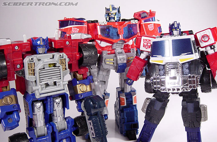 Transformers Cybertron Optimus Prime (Galaxy Convoy) (Image #172 of 276)