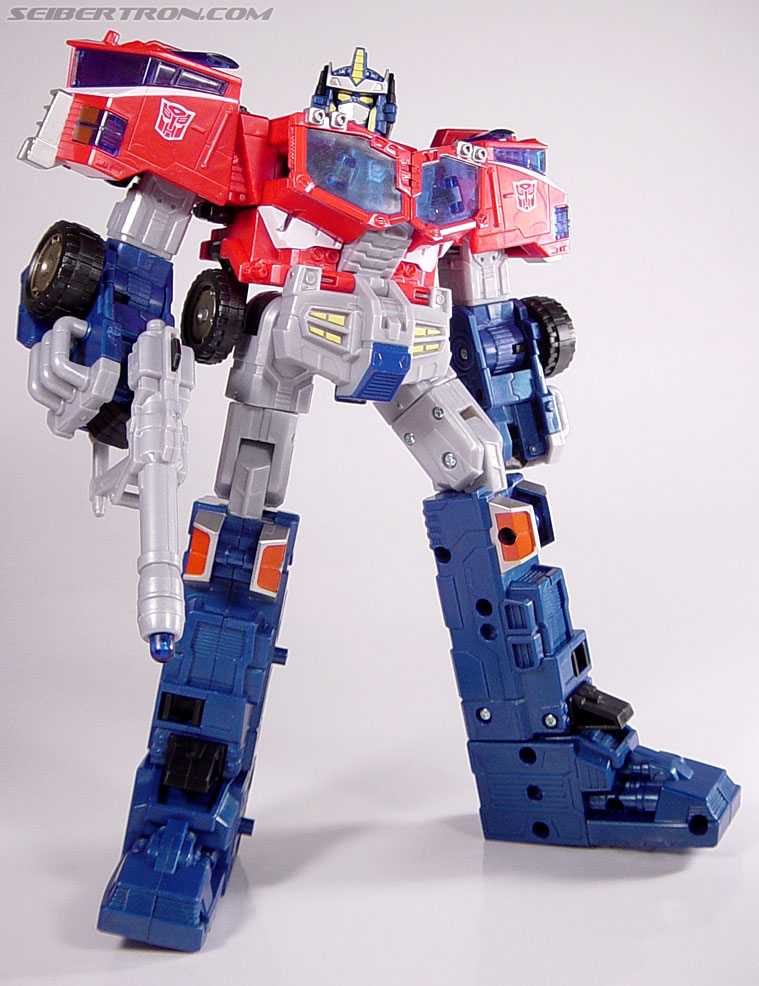 Transformers Cybertron Optimus Prime (Galaxy Convoy) (Image #179 of 276)