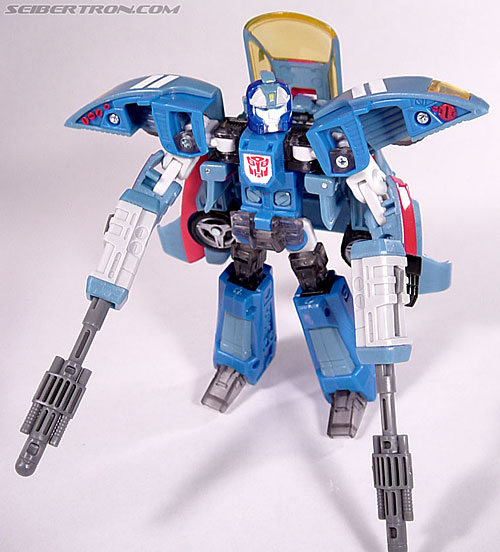 transformers cyberverse blurr toy