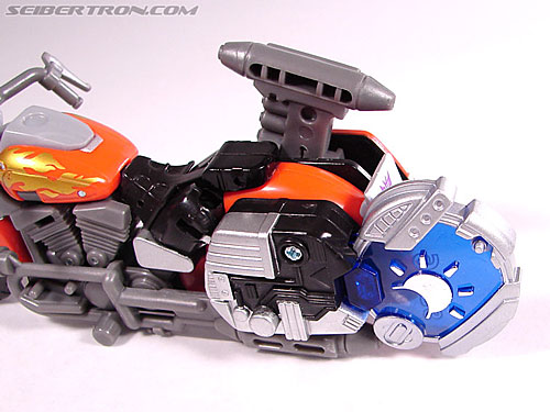 Transformers Cybertron Lugnutz (Road Storm) (Image #32 of 69)