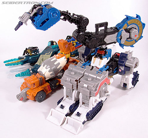 Transformers Cybertron Metroplex (Megalo Convoy) (Image #56 of 192)