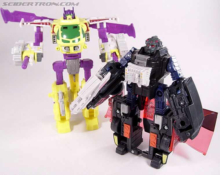 Transformers Cybertron Runamuck (Runabout) (Image #117 of 121)