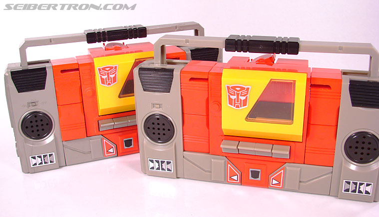 Transformers Collection Blaster (Broadcast)  (Reissue) (Image #62 of 137)