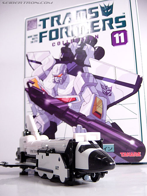 Transformers Collection Astrotrain (Reissue) (Image #21 of 58)