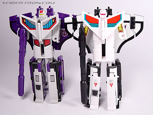 Transformers Collection Astrotrain (Reissue) (Image #38 of 58)