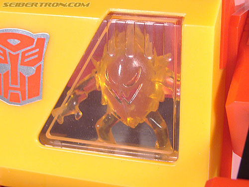 Transformers Collection Blaster (Broadcast)  (Reissue) (Image #129 of 137)