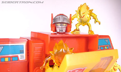 Transformers Collection Blaster (Broadcast)  (Reissue) (Image #131 of 137)
