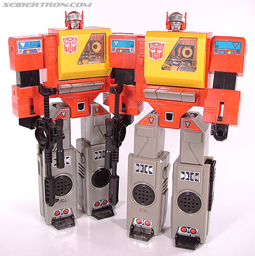 Transformers Collection Blaster (Broadcast)  (Reissue) (Image #134 of 137)