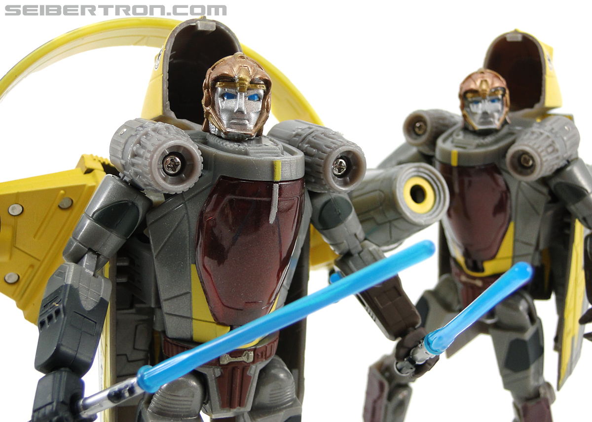 Star Wars Transformers Anakin Skywalker (Jedi Starfighter with Hyperspace Docking Ring) (Image #104 of 131)