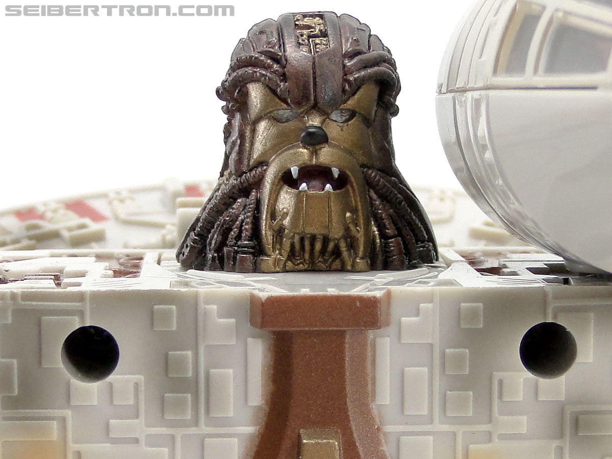 Star Wars Transformers Chewbacca (Millenium Falcon) (Image #69 of 126)