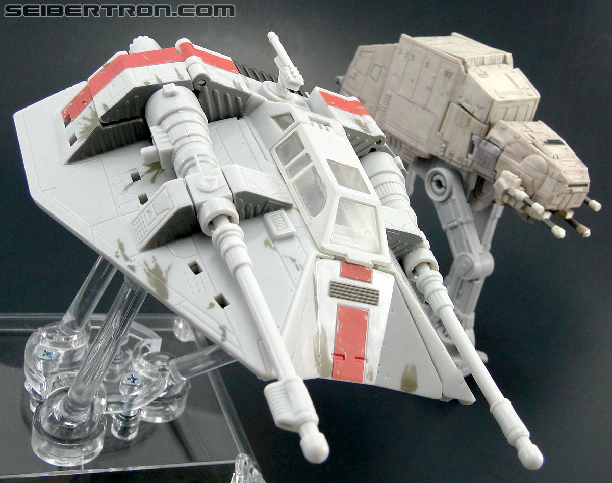 Star Wars Transformers Luke Skywalker (Snowspeeder) (Image #53 of 142)