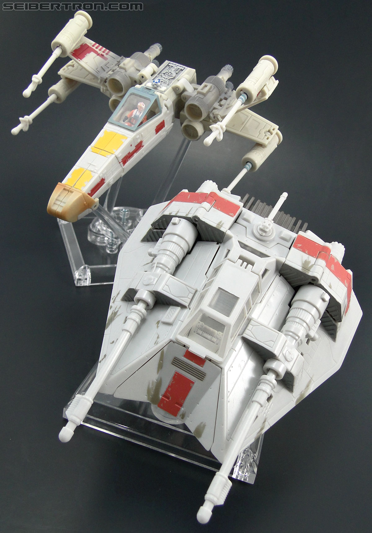 Star Wars Transformers Luke Skywalker (Snowspeeder) (Image #56 of 142)