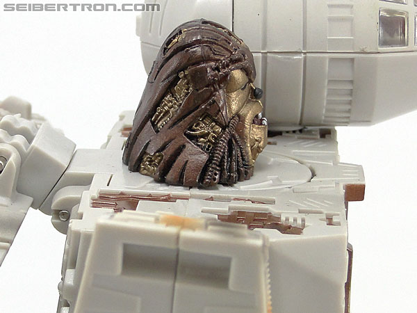 Star Wars Transformers Chewbacca (Millenium Falcon) (Image #75 of 126)