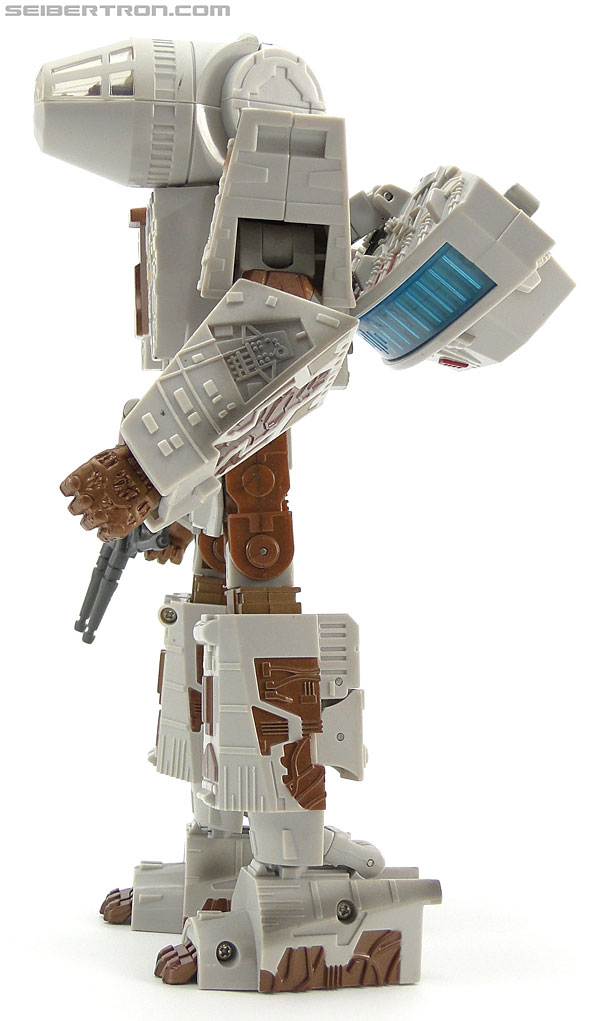 Star Wars Transformers Chewbacca (Millenium Falcon) (Image #83 of 126)
