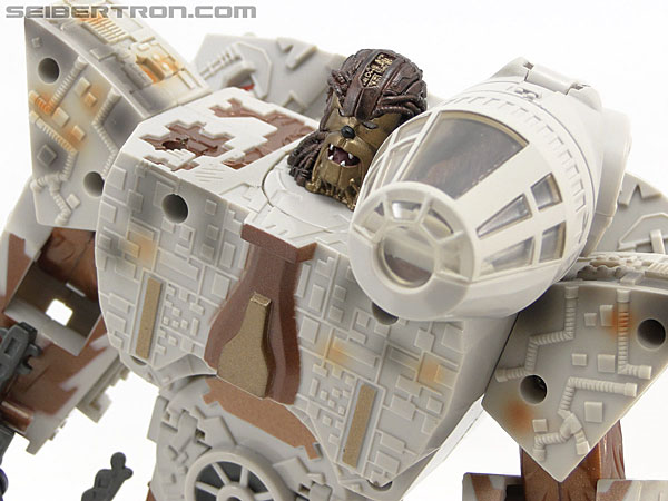 Star Wars Transformers Chewbacca (Millenium Falcon) (Image #86 of 126)