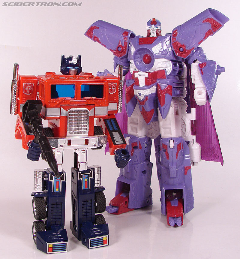 Transformers Convention &amp; Club Exclusives Alpha Trion (Image #132 of 196)