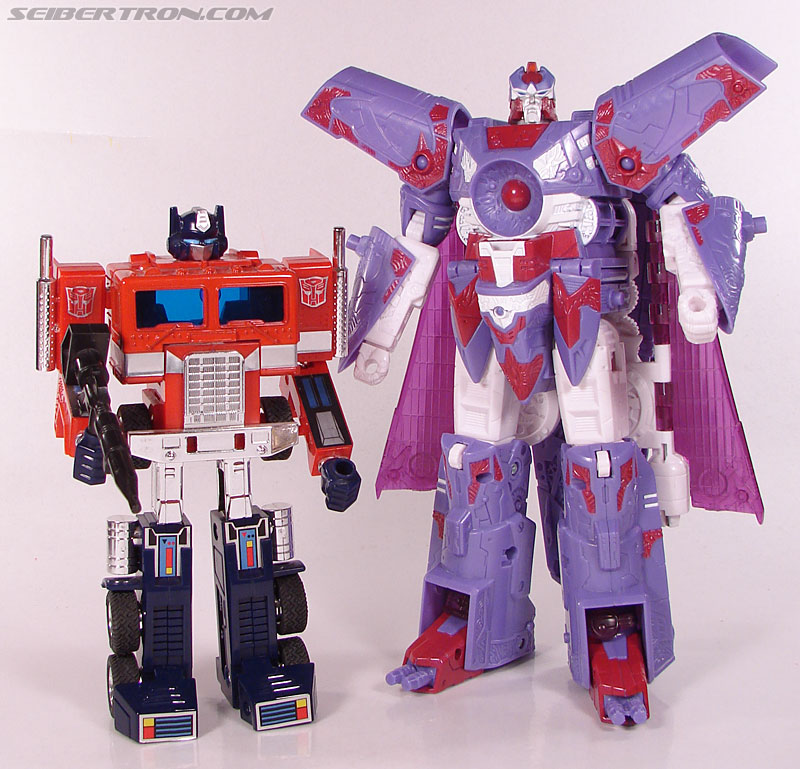 Transformers Convention &amp; Club Exclusives Alpha Trion (Image #138 of 196)