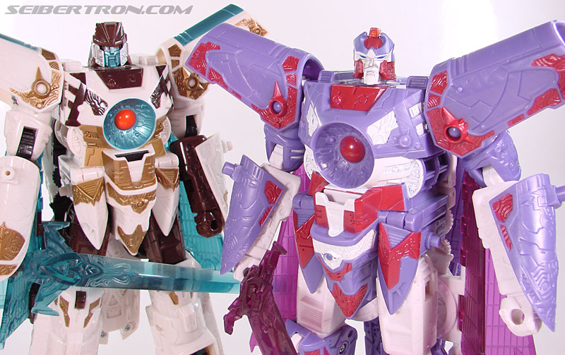 Transformers Convention &amp; Club Exclusives Alpha Trion (Image #166 of 196)
