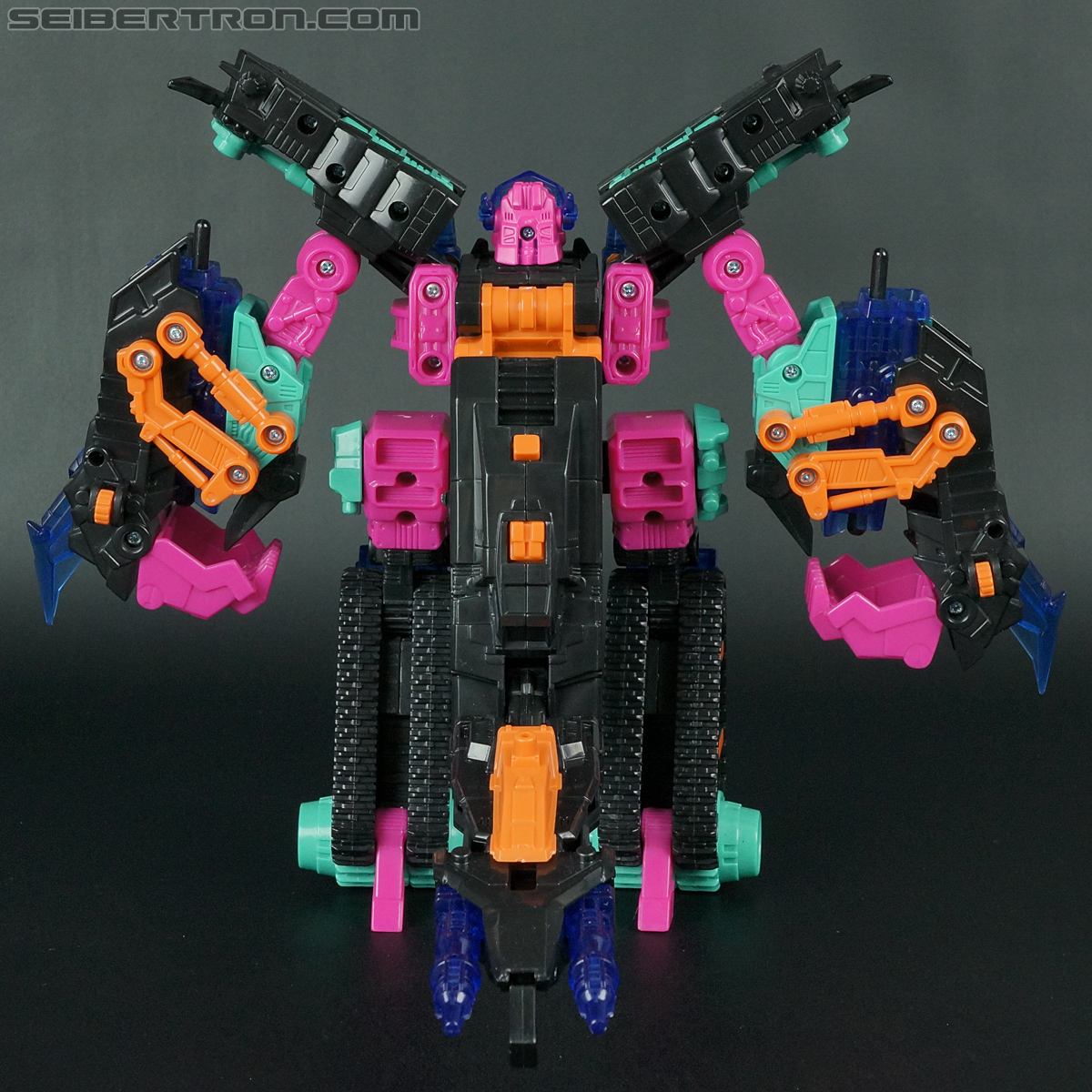 Transformers Convention &amp; Club Exclusives Double Punch (Image #106 of 217)