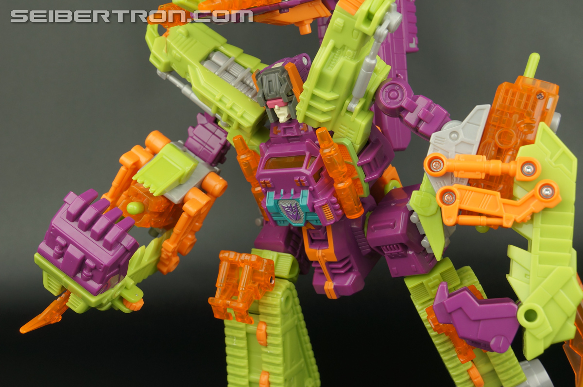Transformers Convention &amp; Club Exclusives Pirate Scorponok (Image #156 of 303)