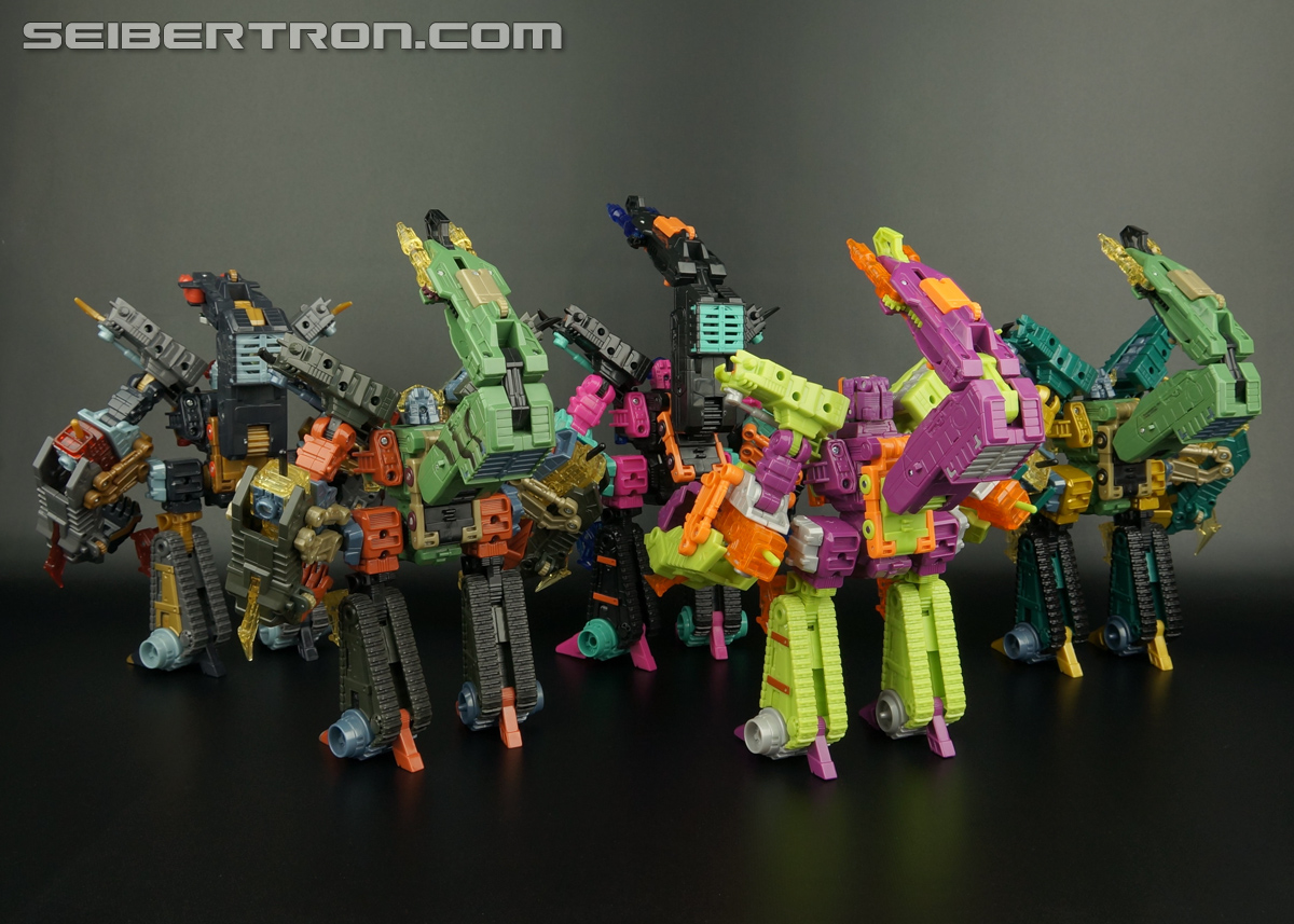 Transformers Convention &amp; Club Exclusives Pirate Scorponok (Image #279 of 303)