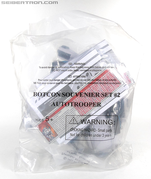 Transformers Convention &amp; Club Exclusives Autotrooper (Image #1 of 119)