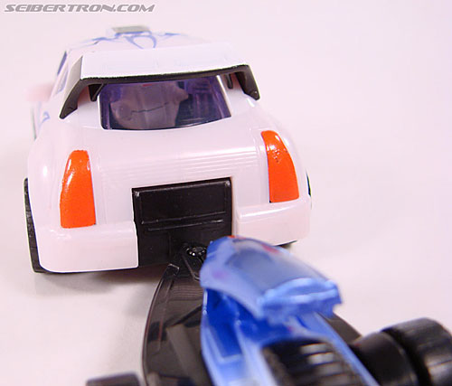 Transformers Convention &amp; Club Exclusives Bugbite (Image #9 of 109)